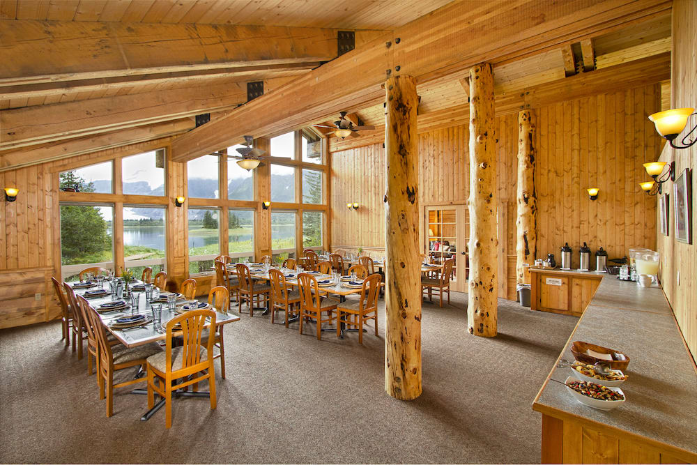 Dining Room at Kenai Fjords Glacier Lodge